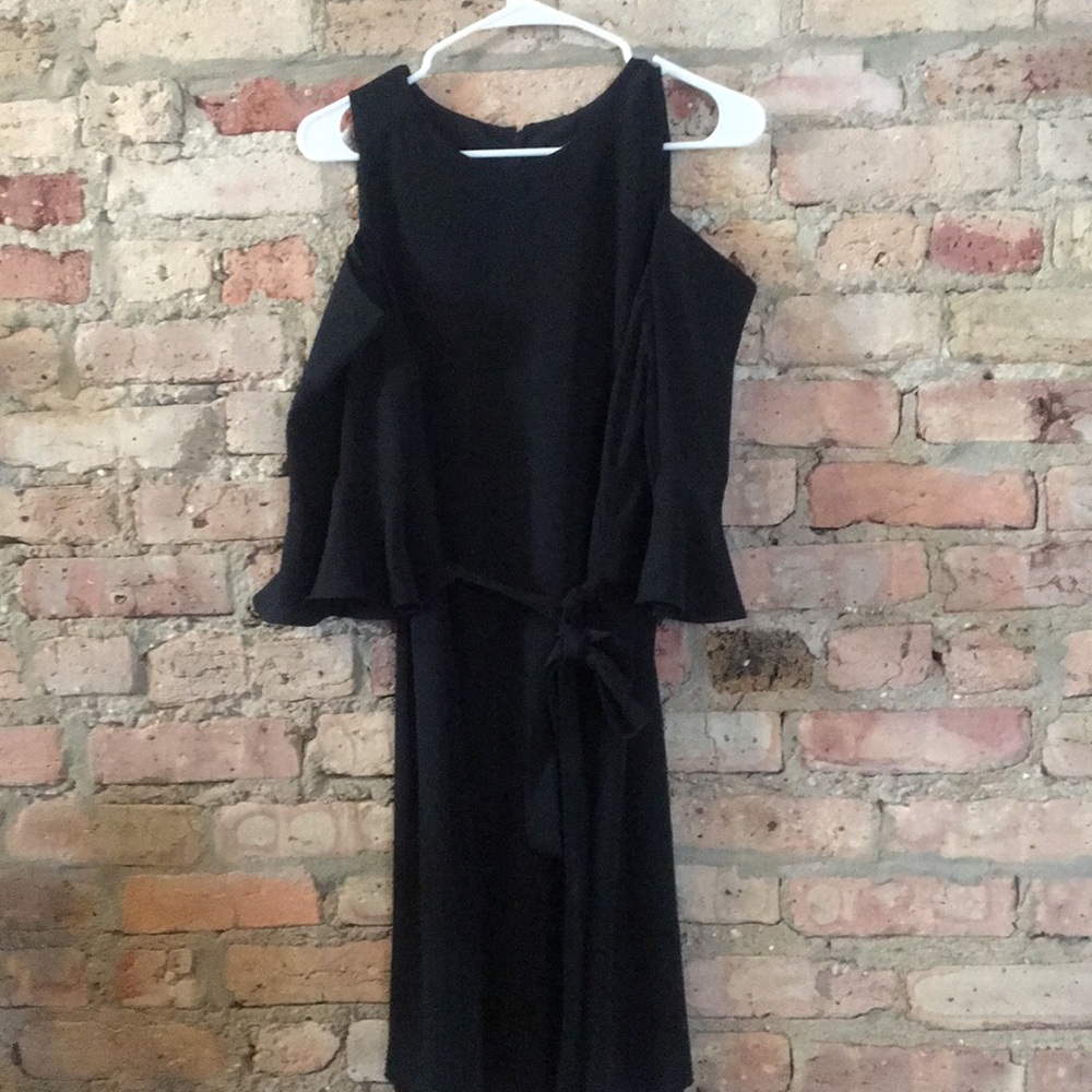 Cold shoulder Ann Taylor Black Dress